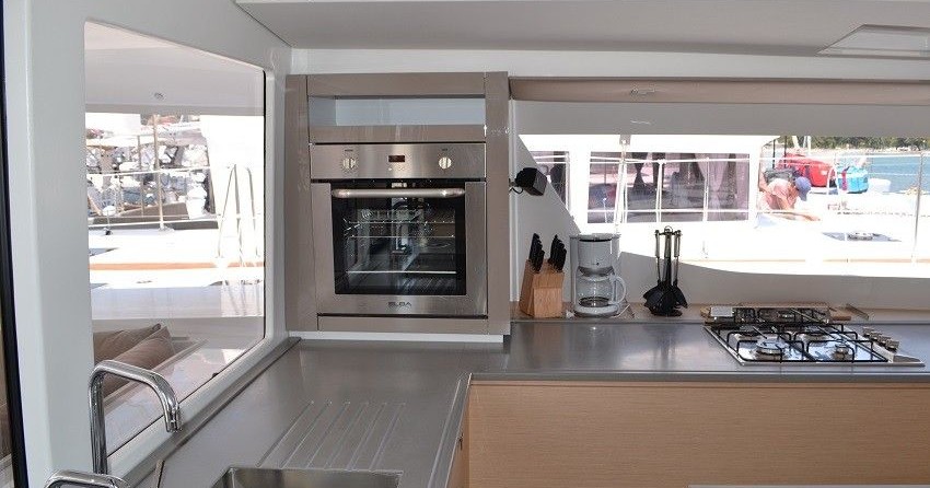 Fountaine Pajot Saba 50