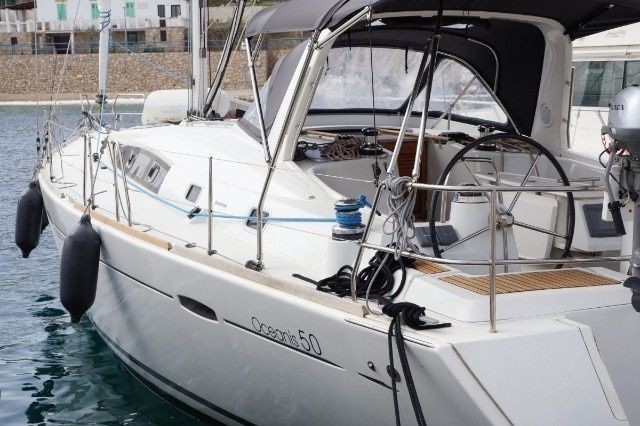 Beneteau Oceanis 50