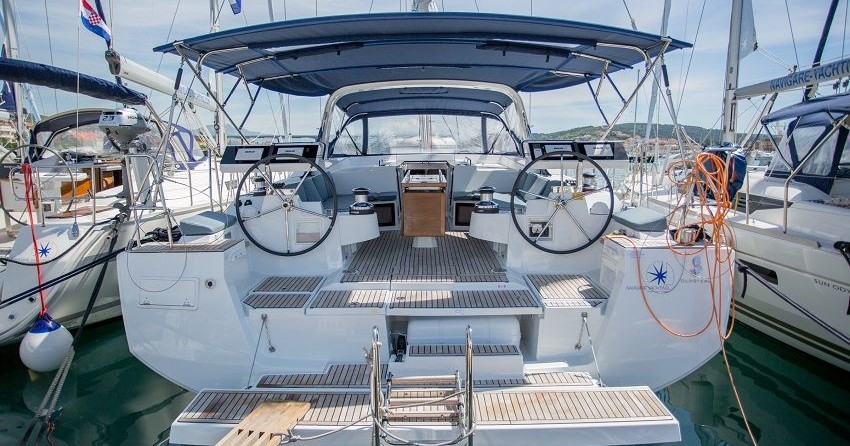 Beneteau Oceanis 55