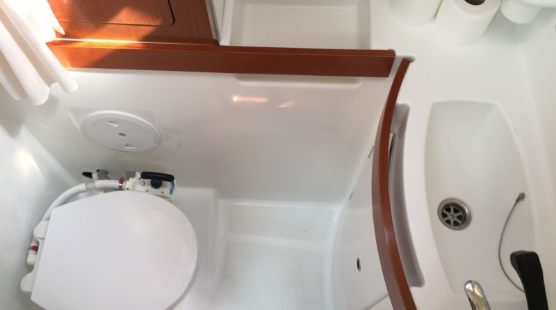 Beneteau Oceanis 43