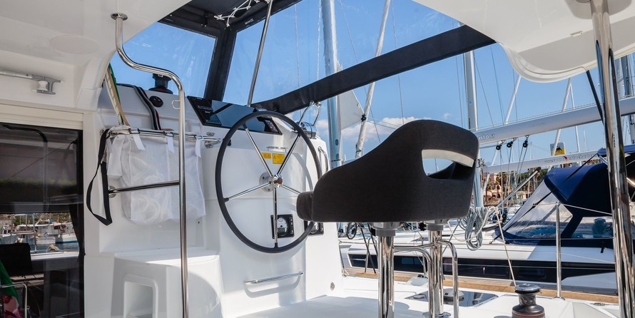 Lagoon 40