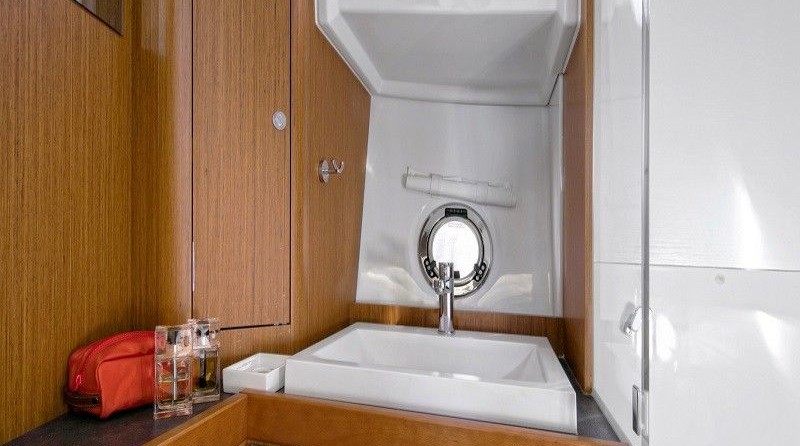 Beneteau Swift Trawler 35