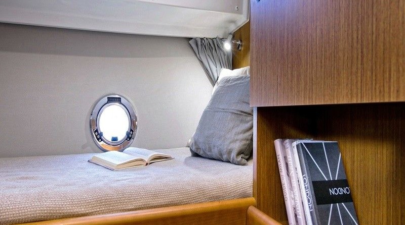 Beneteau Swift Trawler 35