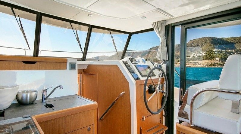 Beneteau Swift Trawler 35