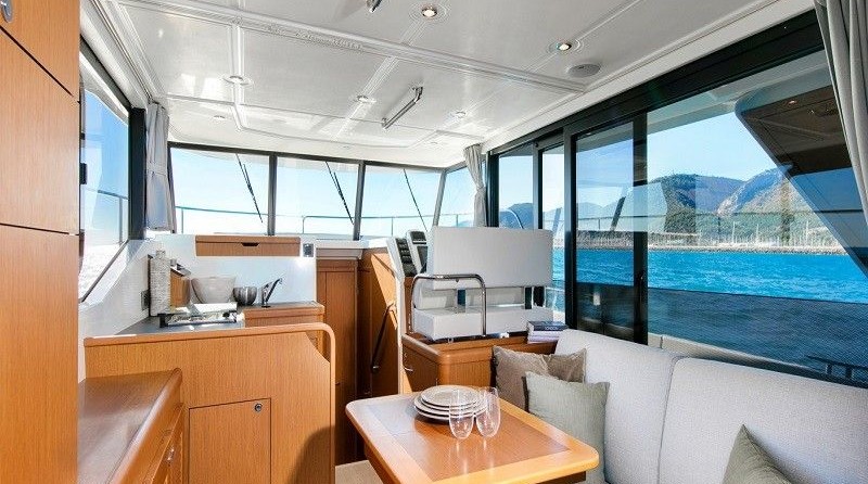 Beneteau Swift Trawler 35