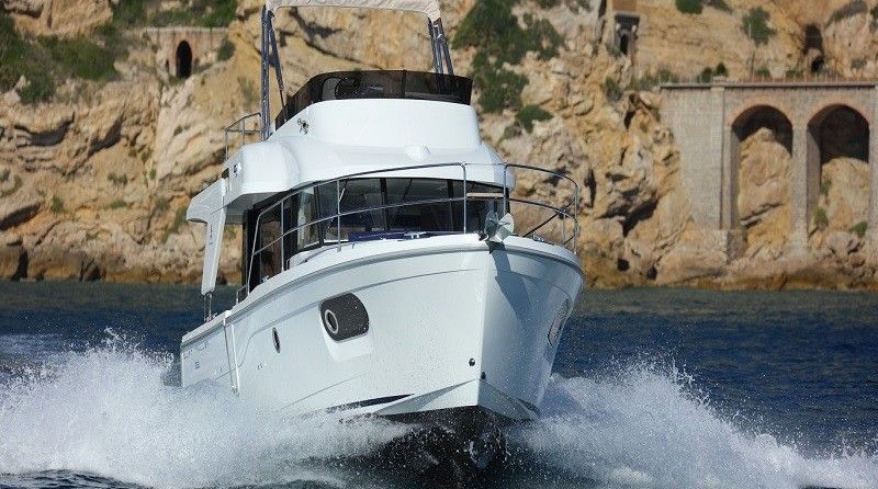 Beneteau Swift Trawler 35