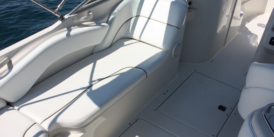 Sea Ray Sundeck 240