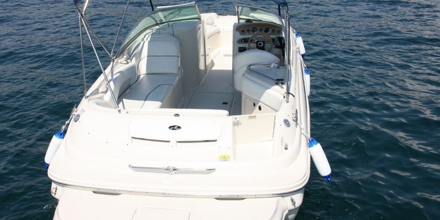 Sea Ray Sundeck 240