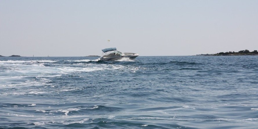 Sea Ray Sundeck 240