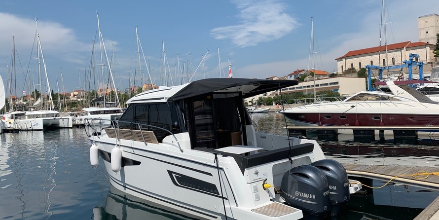 Jeanneau Merry Fisher 895