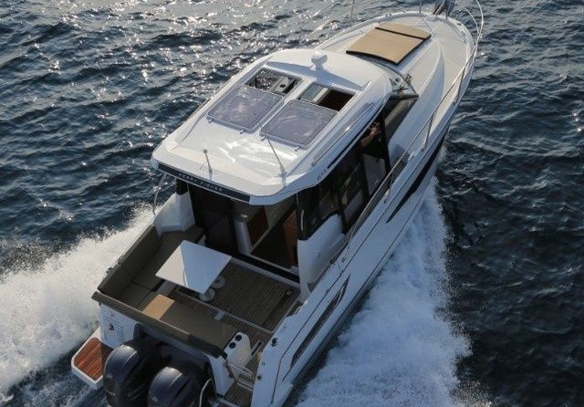 Jeanneau Merry Fisher 895