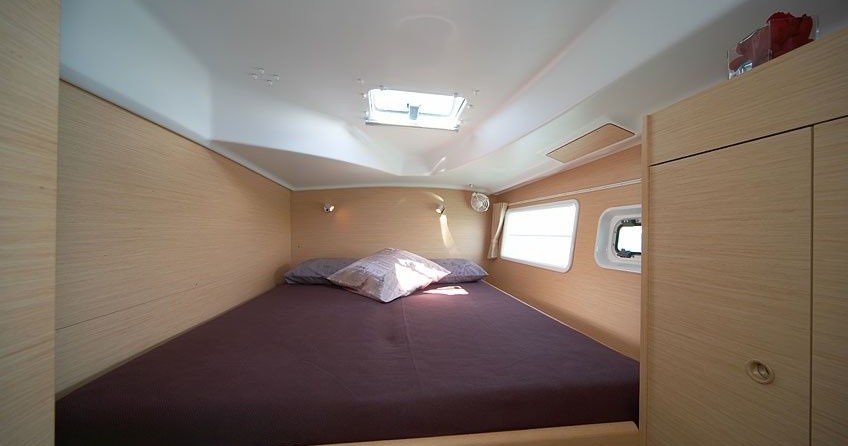 Lagoon 380