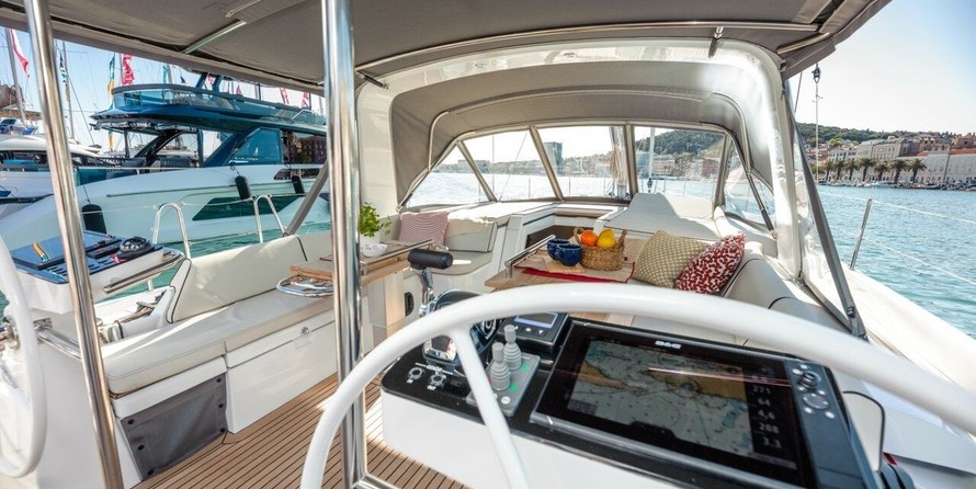 Beneteau Oceanis 54