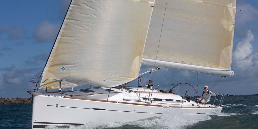 Beneteau First 40