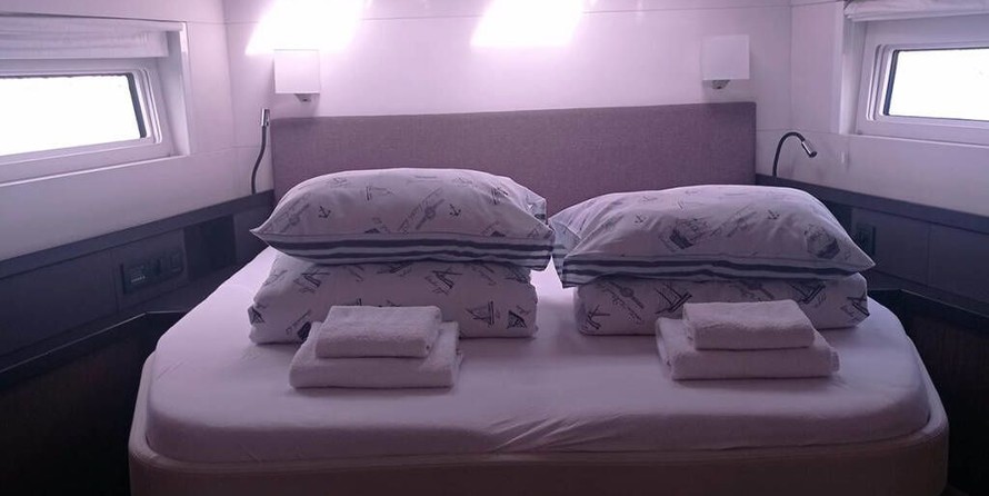 Beneteau Oceanis Yacht 62