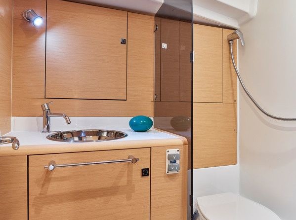 Jeanneau Sun Odyssey 439