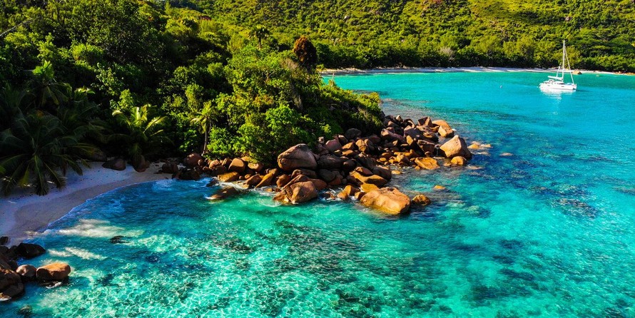 Fountaine Pajot Helia 44