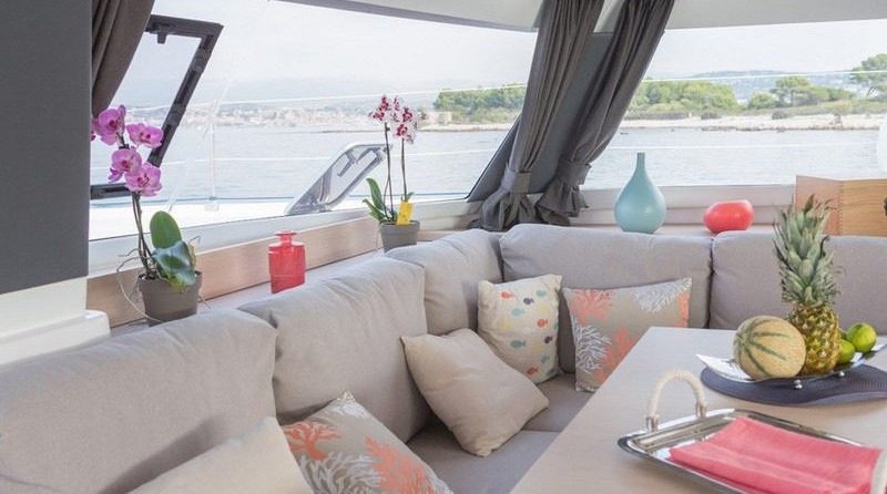 Fountaine Pajot Helia 44