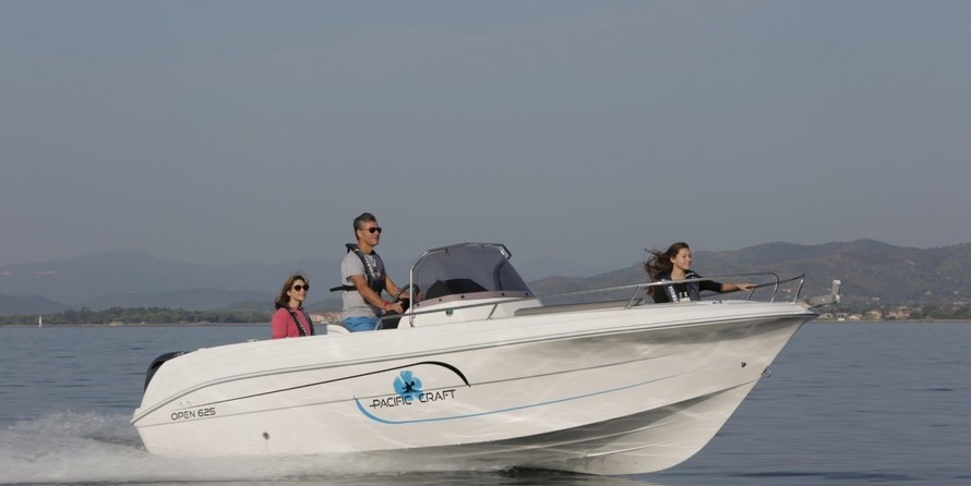 Pacific Craft 625