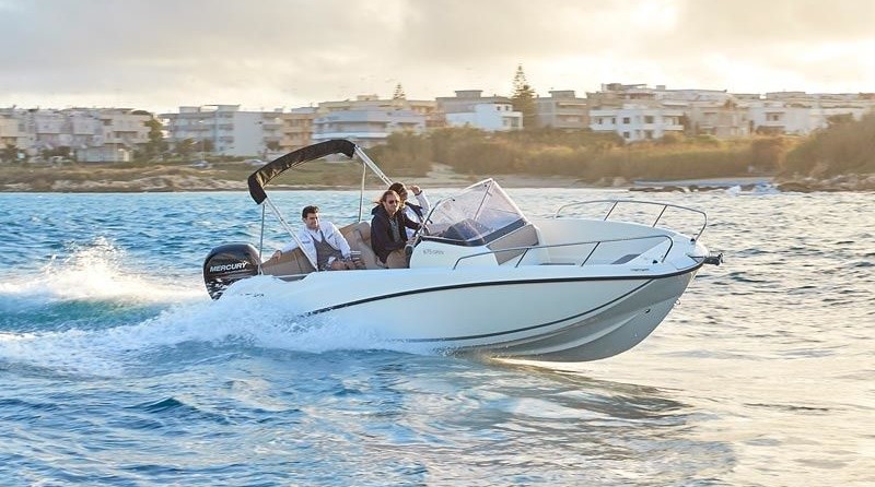 Quicksilver 675