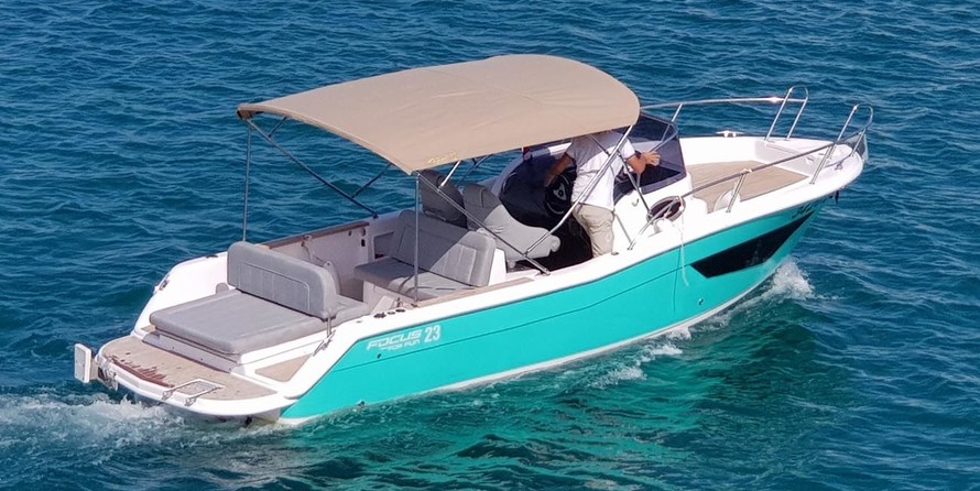 Focus SunDeck 23