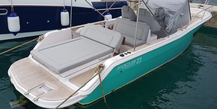 Focus SunDeck 23