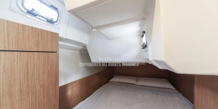 Beneteau Oceanis 38.1