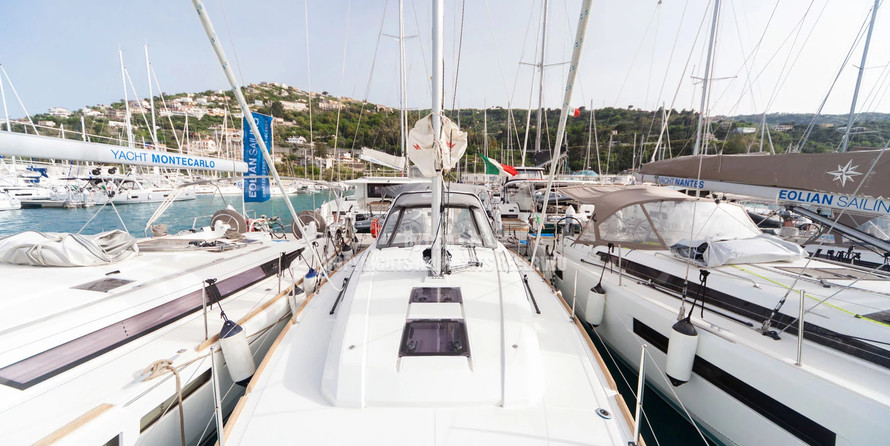 Beneteau Oceanis 38.1