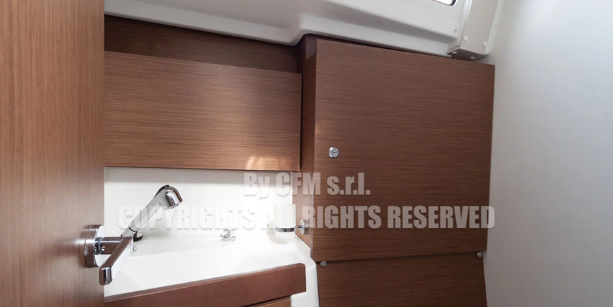 Beneteau Oceanis 38.1