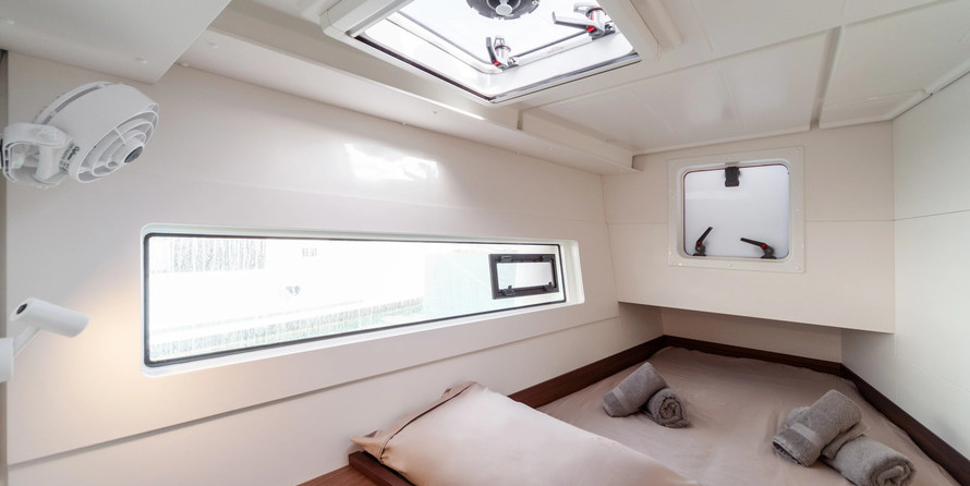 Beneteau Oceanis 38.1