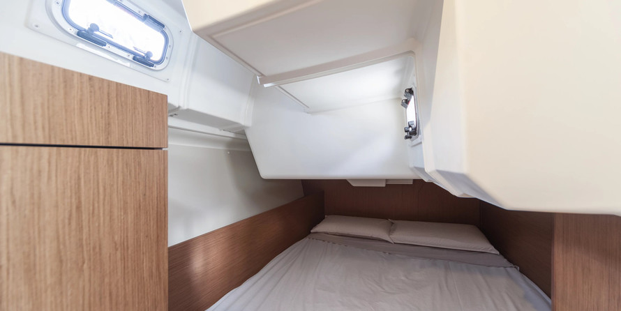 Beneteau Oceanis 38.1