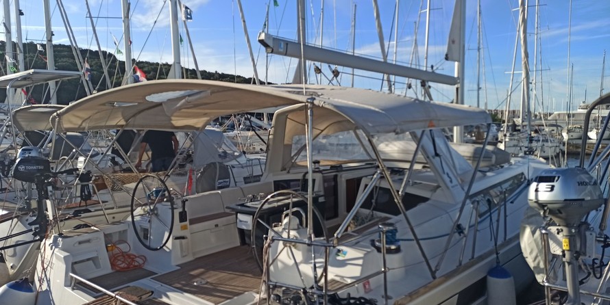 Beneteau Oceanis 48