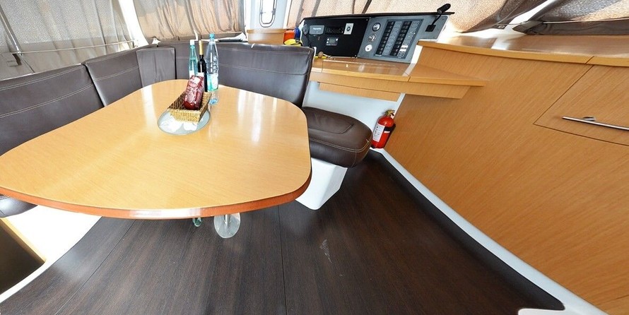 Fountaine Pajot Helia 44