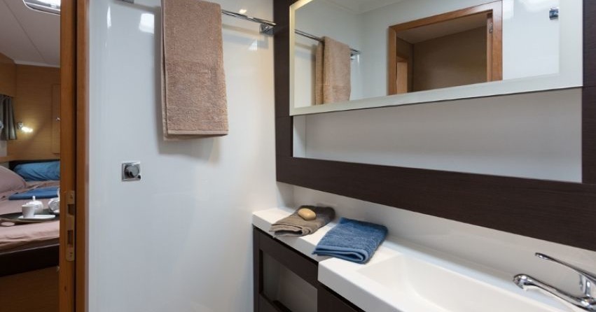 Fountaine Pajot Helia 44