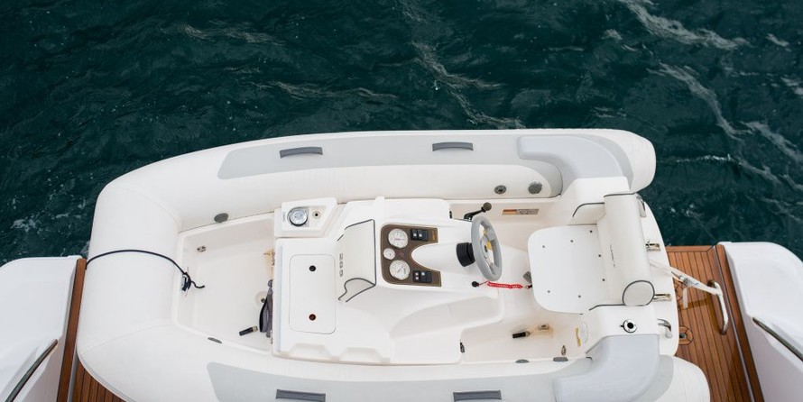 Azimut 55