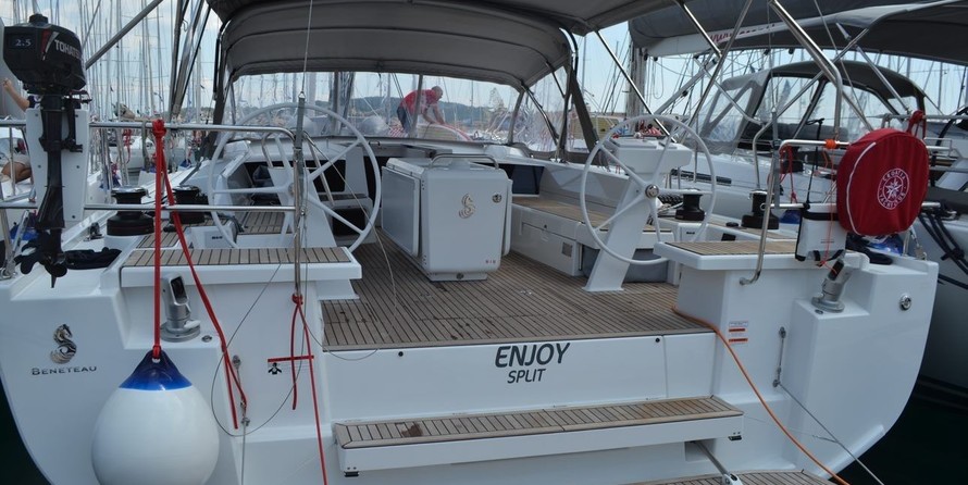 Beneteau Oceanis 51.1