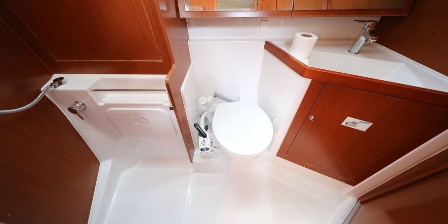 Beneteau Oceanis 41.1