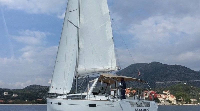 Beneteau Oceanis 45
