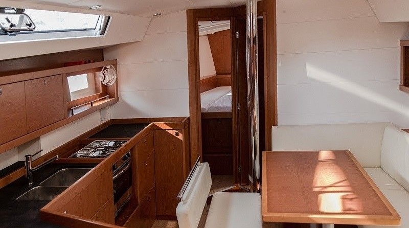 Beneteau Oceanis 45