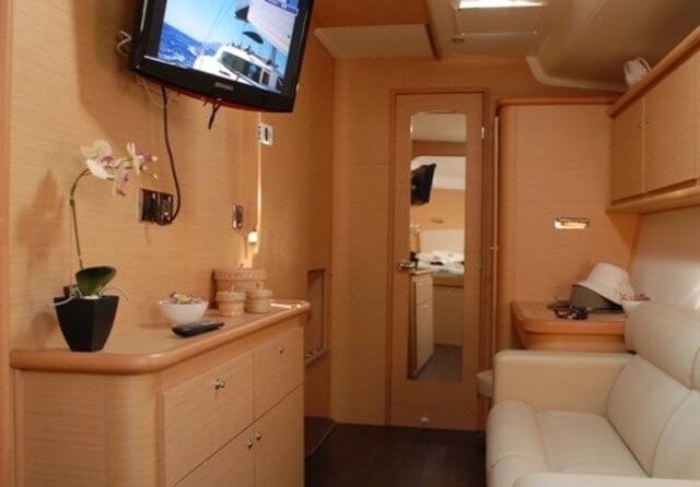 Lagoon 440