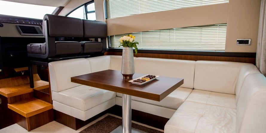 Fairline 42 Squadron