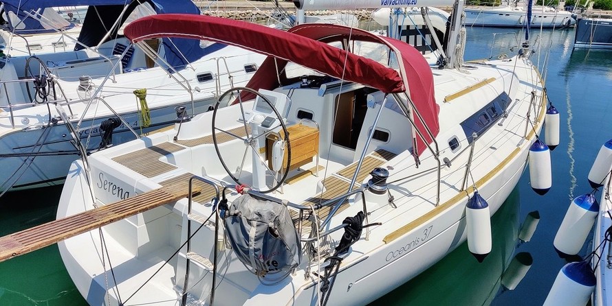 Beneteau Oceanis 37