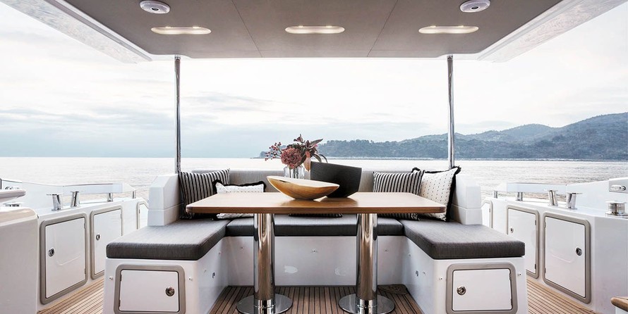 Azimut 66