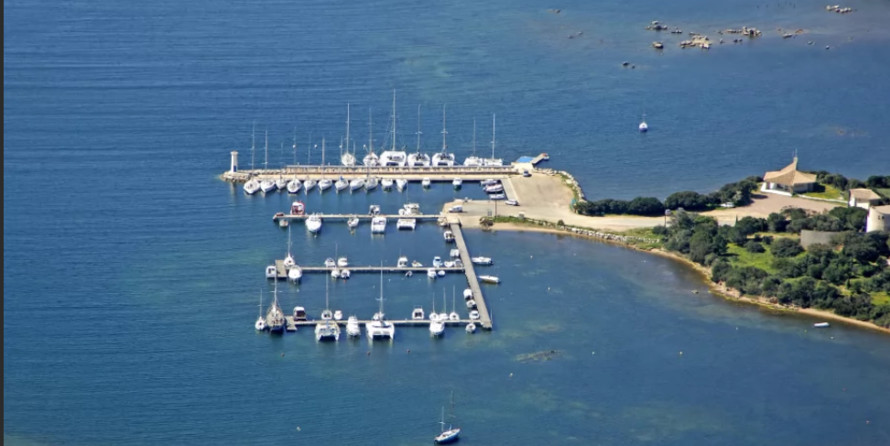 Beneteau Oceanis 38.1