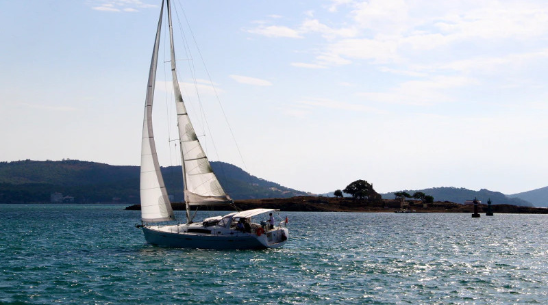 Beneteau Oceanis 50