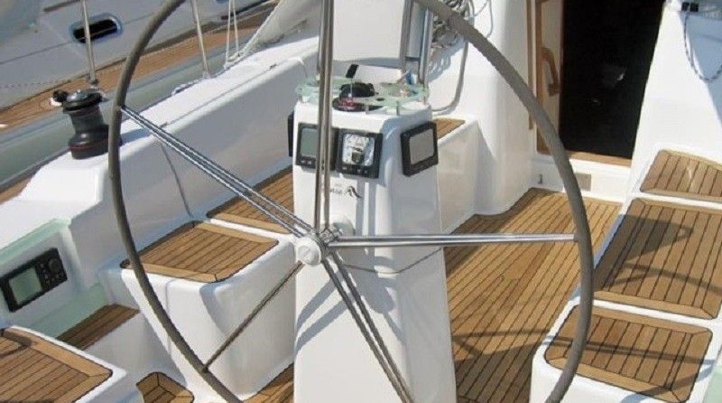 Hanse 370