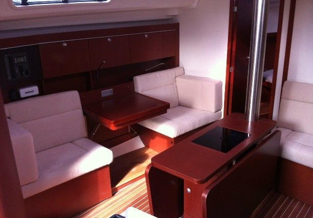 Hanse 415