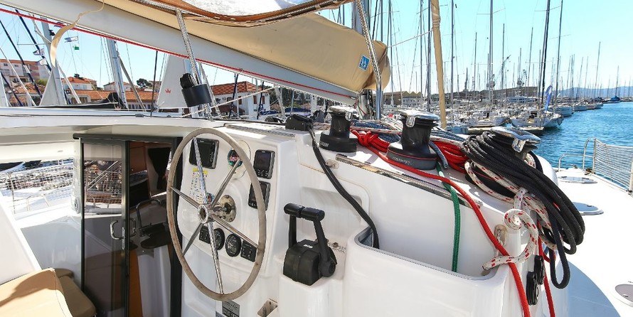 Fountaine Pajot Lipari 41