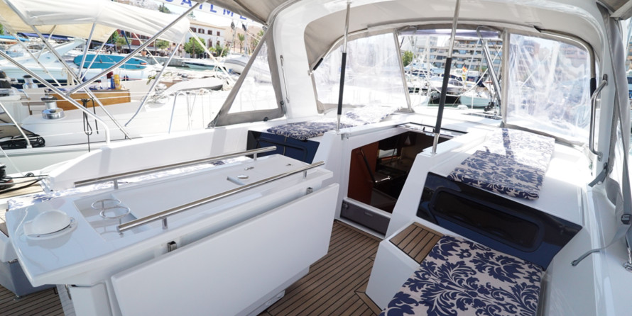 Beneteau Oceanis 46