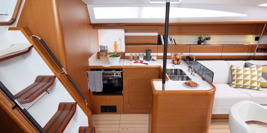 Jeanneau 53